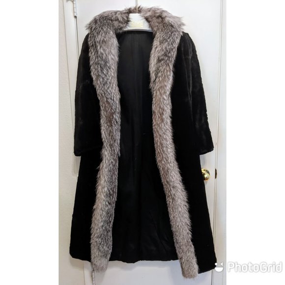 Vintage Sheared Black Muskrat Coat with Fox Trim - Picture 6 of 6